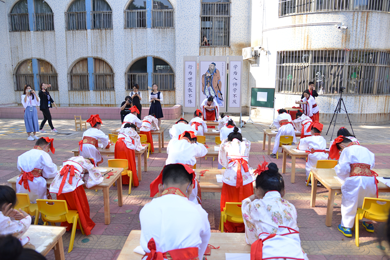 澳门小学传统文化教育澳门小学传统文化教育的探索与实践